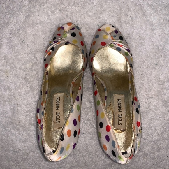 Steve Madden Satin Multicolored Polka Dot Pump - Picture 2 of 5